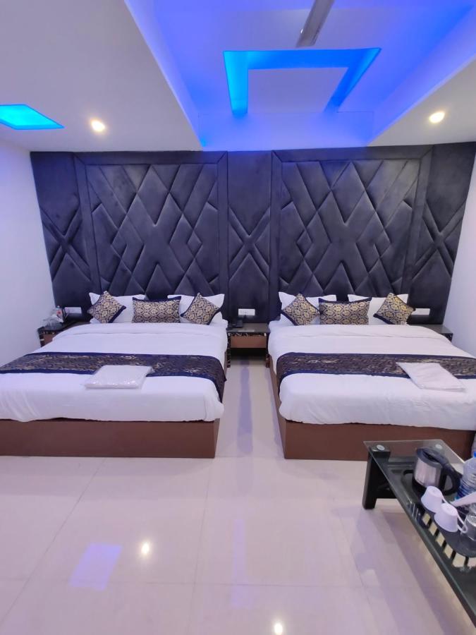 Hotel 51 Amritsar Bagian luar foto