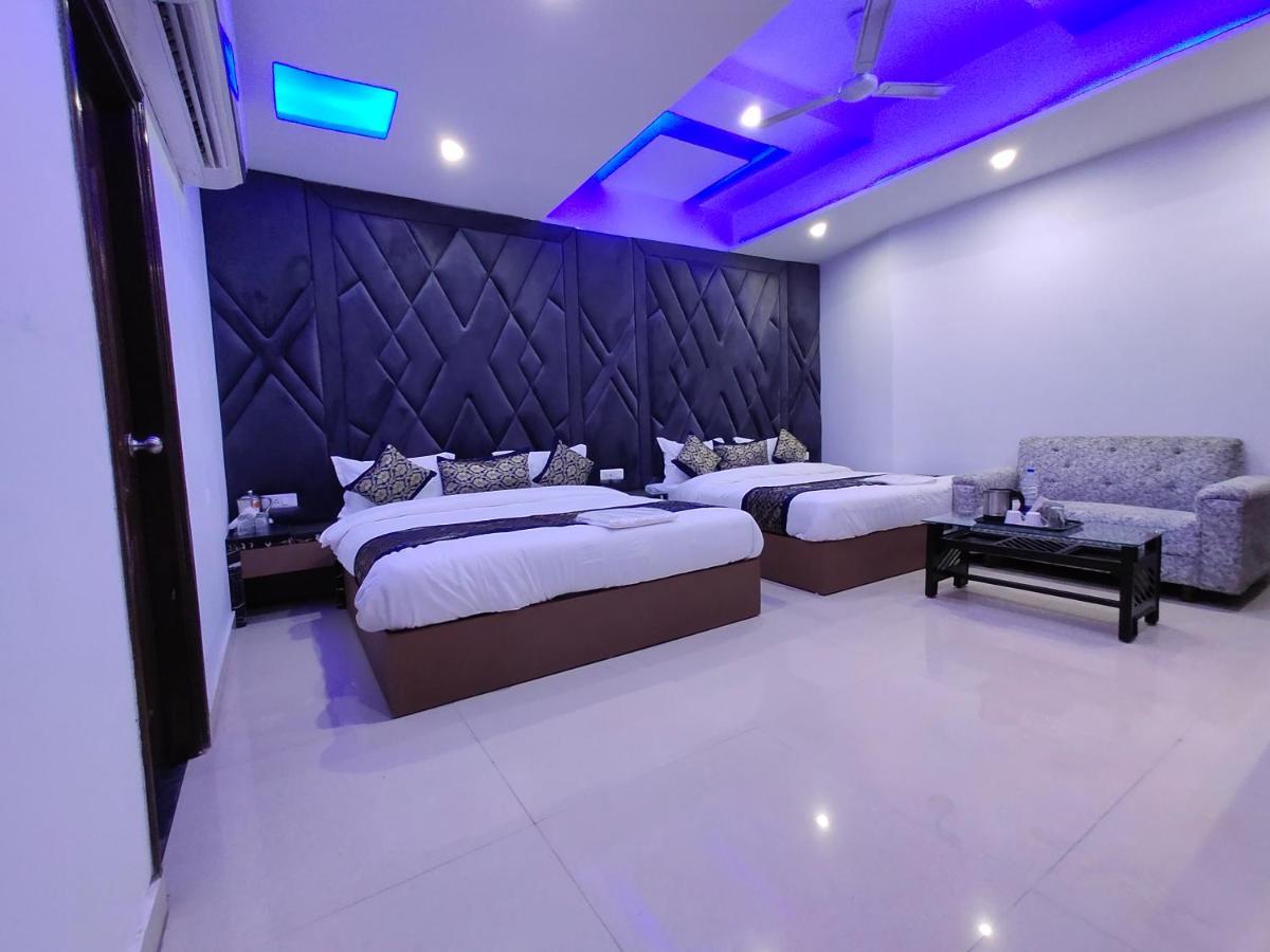 Hotel 51 Amritsar Bagian luar foto