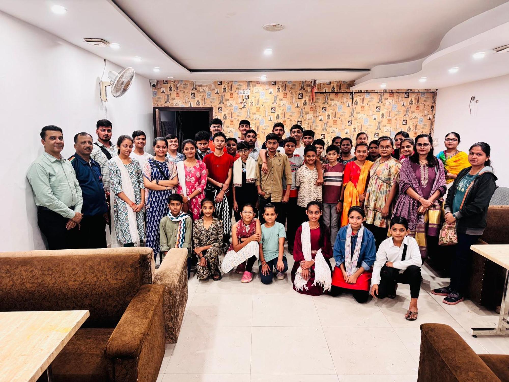 Hotel 51 Amritsar Bagian luar foto